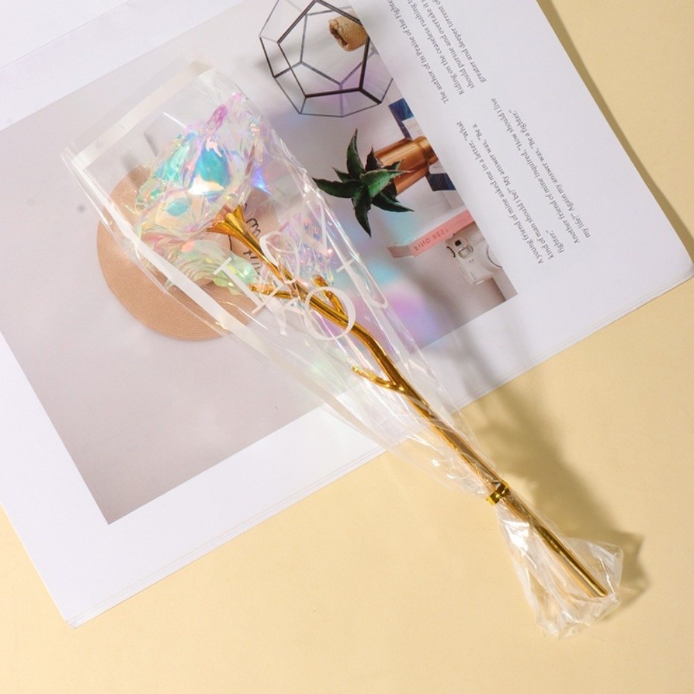 Photography Lighting Simulation - Gloeiende Gouden Folie Roos Bloem Kleurrijke