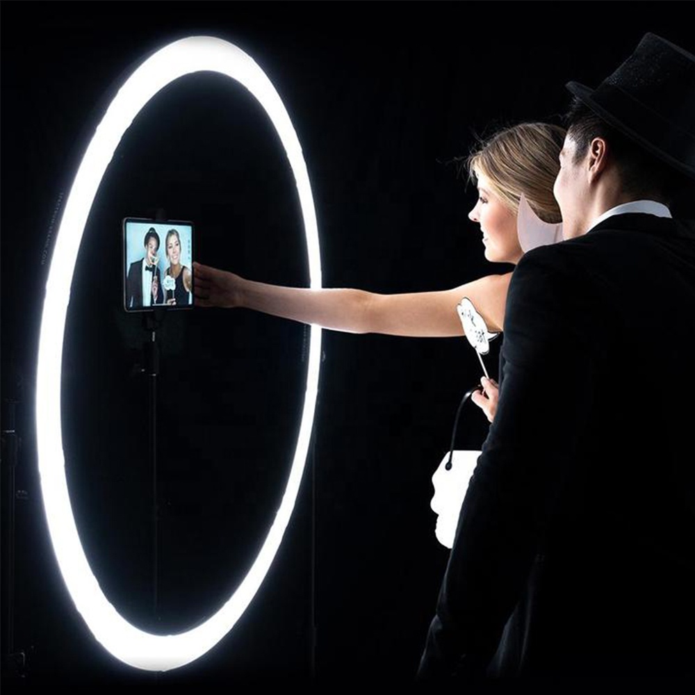 Lighting In Photography Studio - 120W LED Ringlamp met draadbediening voor